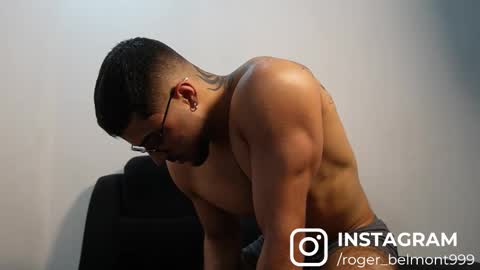 Snapshot of roger_belmont chatting on January 2026 05:09:01 AM Roger Belmont online show from January 2026 05:09:01 AM