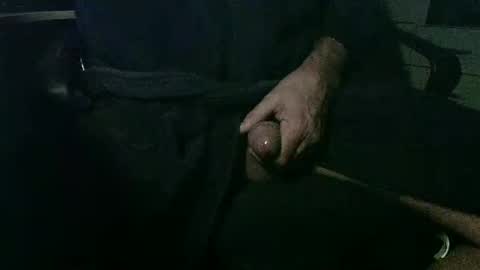 Snapshot of roger_peter chatting on January 2025 06:35:01 AM roger_peter online show from January 2025 06:35:01 AM