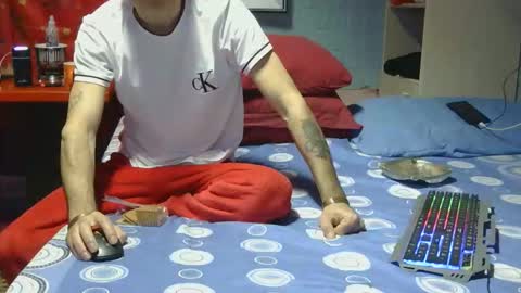 Snapshot of rogobeteilie chatting on February 2026 10:04:01 AM Banderas online show from February 2026 10:04:01 AM