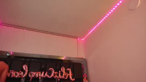 Snapshot of rohanalan_ chatting on April 2026 01:26:01 AM Sof online show from April 2026 01:26:01 AM