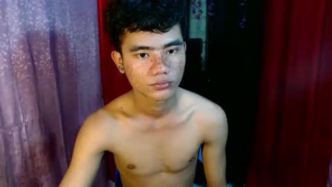 roianboyyy online show from May 2026 11:14:02 PM