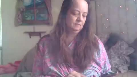 Snapshot of roisierios chatting on April 2026 12:47:01 PM Rosie Rios online show from April 2026 12:47:01 PM