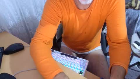 Snapshot of rokettttt chatting on November 2025 09:19:02 PM rokettttt online show from November 2025 09:19:02 PM