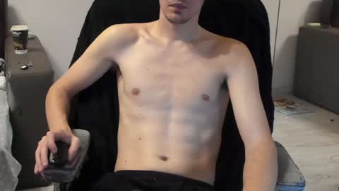 taylor fox online show from January 2025 07:05:01 PM