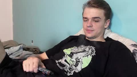 taylor fox online show from September 2025 07:47:01 PM