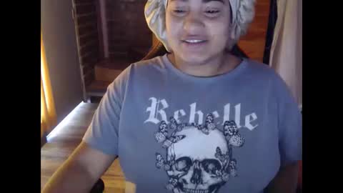 Snapshot of rokyhilary chatting on March 2026 03:38:01 PM jesabel online show from March 2026 03:38:01 PM