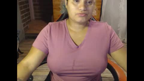 Snapshot of rokyhilary chatting on March 2026 01:18:01 AM jesabel online show from March 2026 01:18:01 AM