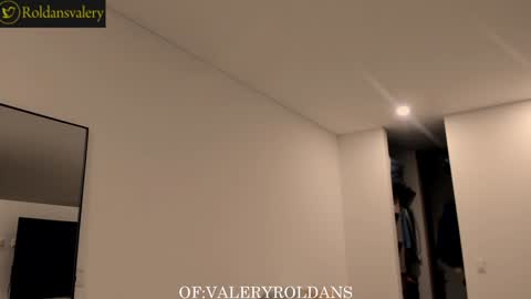 Valery Roldans online show from January 2025 02:35:01 AM
