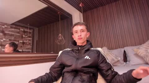 twink juli online show from January 2025 05:51:01 PM