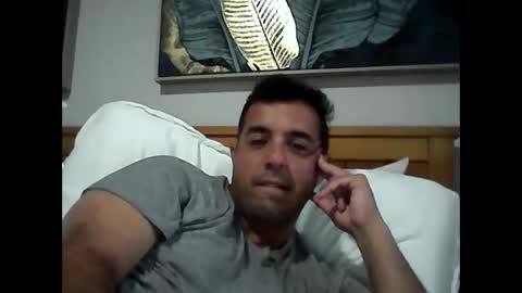 Snapshot of roller1987 chatting on September 2025 06:08:02 PM Roller Handsome online show from September 2025 06:08:02 PM