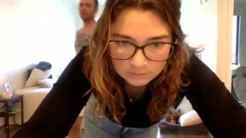 Snapshot of rollingtooeasy chatting on March 2025 08:48:01 PM rollingtooeasy online show from March 2025 08:48:01 PM