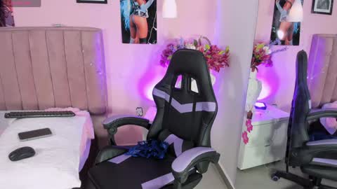 Marcela online show from January 2025 03:32:01 PM