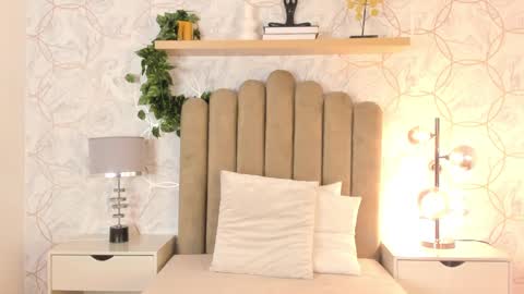   online show from December 2024 11:26:01 AM