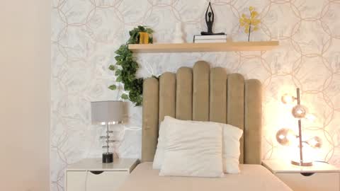   online show from January 2025 11:44:02 AM