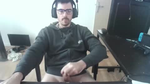 romainb72 online show from December 2024 09:29:02 AM