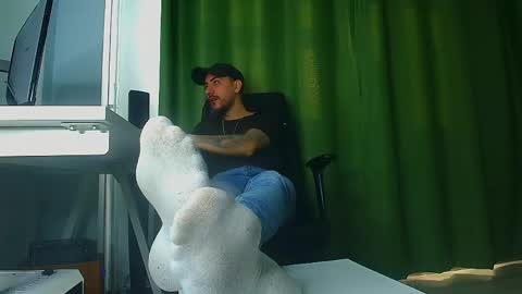 Snapshot of romaniamaster1 chatting on March 2026 06:28:02 AM romaniamaster1 online show from March 2026 06:28:02 AM