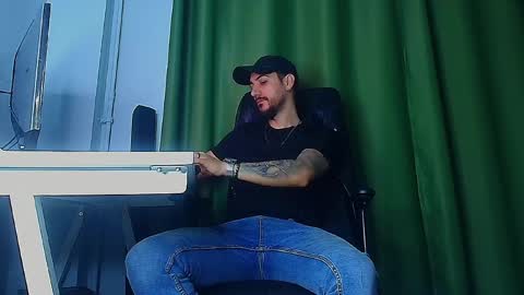 Snapshot of romaniamaster1 chatting on March 2026 05:19:01 AM romaniamaster1 online show from March 2026 05:19:01 AM