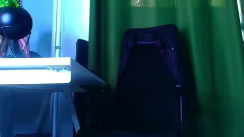 Snapshot of romaniamaster1 chatting on April 2026 05:52:01 AM romaniamaster1 online show from April 2026 05:52:01 AM