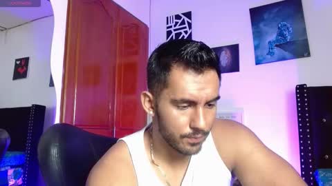 Roman online show from February 2026 10:33:01 PM