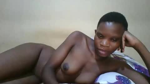 Snapshot of romantic2u4 chatting on March 2026 06:43:01 PM Emma online show from March 2026 06:43:01 PM