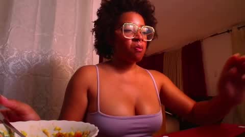 Snapshot of romantic_stargirl chatting on March 2026 12:03:01 AM Is A Belle online show from March 2026 12:03:01 AM