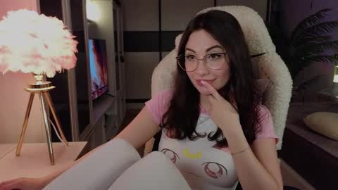 Snapshot of romanticsonya chatting on March 2026 08:23:02 PM romanticsonya online show from March 2026 08:23:02 PM