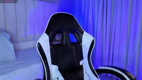 Snapshot of rome_hard chatting on March 2026 08:13:01 PM Rome online show from March 2026 08:13:01 PM