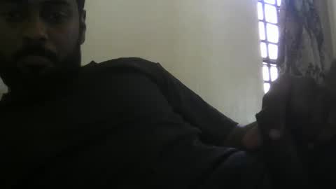Snapshot of romeo7inch chatting on December 2025 07:46:02 AM Punith online show from December 2025 07:46:02 AM