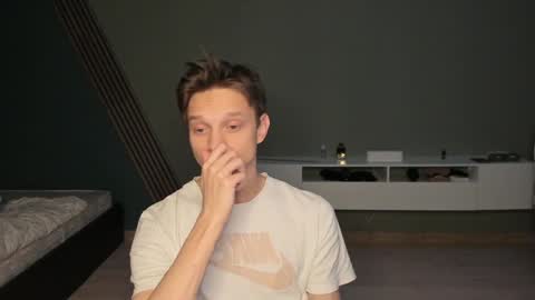 Romeo online show from December 2024 05:59:01 PM