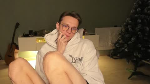 Romeo online show from December 2024 01:40:02 AM