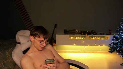 Romeo online show from December 2024 08:22:02 AM