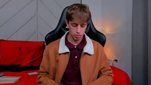 Romeo Ricci online show from February 2025 04:11:02 PM