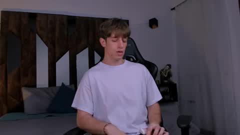 Snapshot of romeo_ricci1 chatting on February 2026 07:08:01 PM Romeo Ricci online show from February 2026 07:08:01 PM