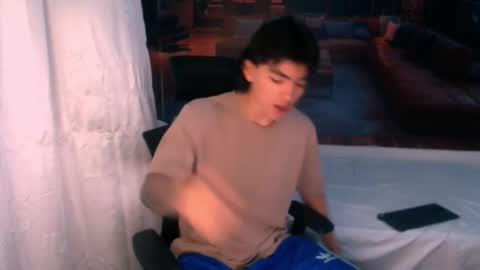 Snapshot of romeomillerr chatting on December 2025 07:33:02 PM Romeo online show from December 2025 07:33:02 PM