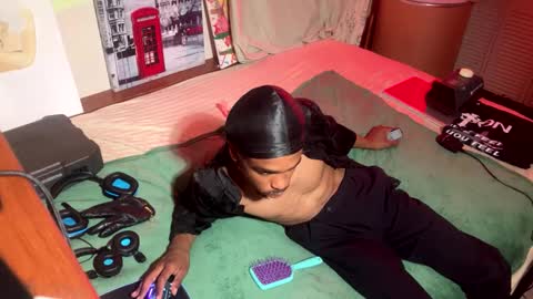 romeotyn online show from February 2025 05:41:01 AM