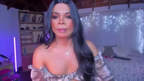 Snapshot of romirousexx chatting on February 2026 03:44:02 AM Romi Rouse online show from February 2026 03:44:02 AM