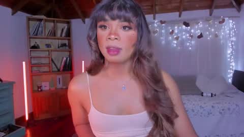 Snapshot of romirousexx chatting on February 2026 03:05:01 AM Romi Rouse online show from February 2026 03:05:01 AM