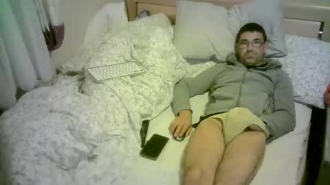 romson998181 online show from September 2025 10:10:01 PM