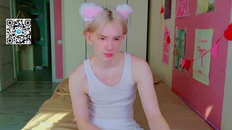 Snapshot of ron_vilss chatting on March 2026 08:42:02 AM Ron online show from March 2026 08:42:02 AM