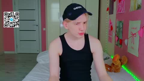 Snapshot of ron_vilss chatting on March 2026 06:16:02 AM Ron online show from March 2026 06:16:02 AM