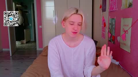 Snapshot of ron_vilss chatting on March 2026 07:34:02 AM Ron online show from March 2026 07:34:02 AM