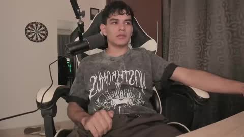 Snapshot of ronaldmq20 chatting on December 2024 11:08:02 PM Ronaldo online show from December 2024 11:08:02 PM