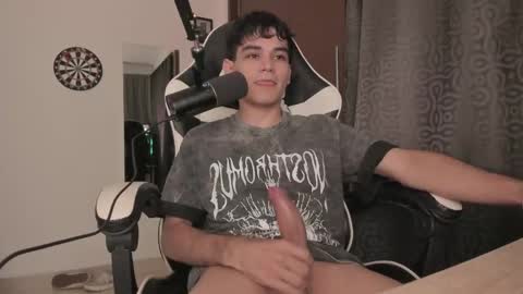 Snapshot of ronaldmq20 chatting on December 2024 03:05:02 AM Ronaldo online show from December 2024 03:05:02 AM