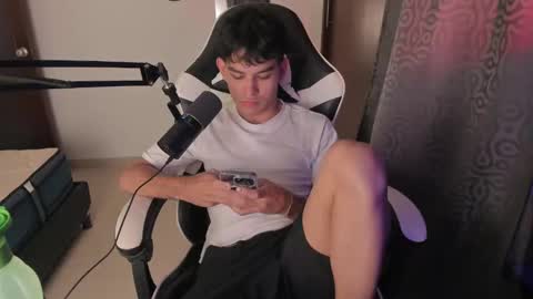 Snapshot of ronaldmq20 chatting on December 2024 12:07:02 AM Ronaldo online show from December 2024 12:07:02 AM