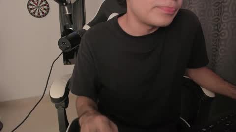 Snapshot of ronaldmq20 chatting on January 2025 03:08:02 AM Ronaldo online show from January 2025 03:08:02 AM