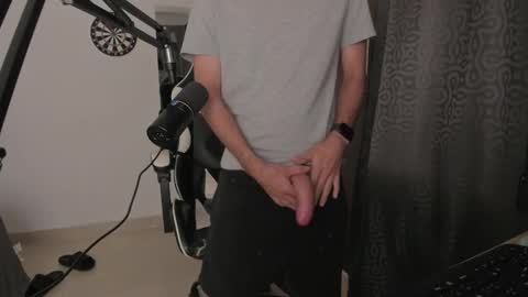 Snapshot of ronaldmq20 chatting on January 2025 12:11:01 AM Ronaldo online show from January 2025 12:11:01 AM