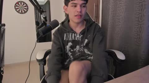 Snapshot of ronaldmq20 chatting on March 2025 03:35:01 AM Ronaldo online show from March 2025 03:35:01 AM