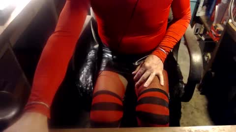 Snapshot of rondasmmnasty3 chatting on November 2025 12:20:02 AM Ronda online show from November 2025 12:20:02 AM