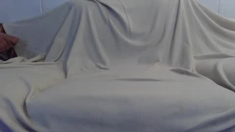 roney58 online show from January 2026 11:48:02 AM