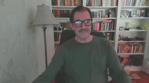 Snapshot of ronger69big chatting on January 2025 06:33:02 PM RodgerDodger online show from January 2025 06:33:02 PM